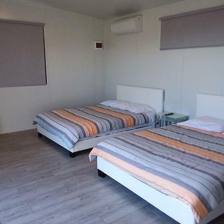 Pine Lake View Lodge Kaiapoi Экстерьер фото